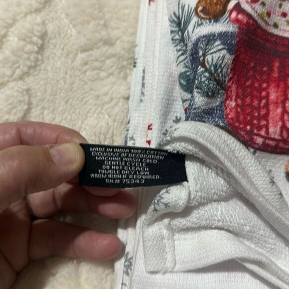 RACHEL ZOE Set of 3 Cotton White Red Green Christmas Gingerbread Kitchen Towels - Picture 5 of 9